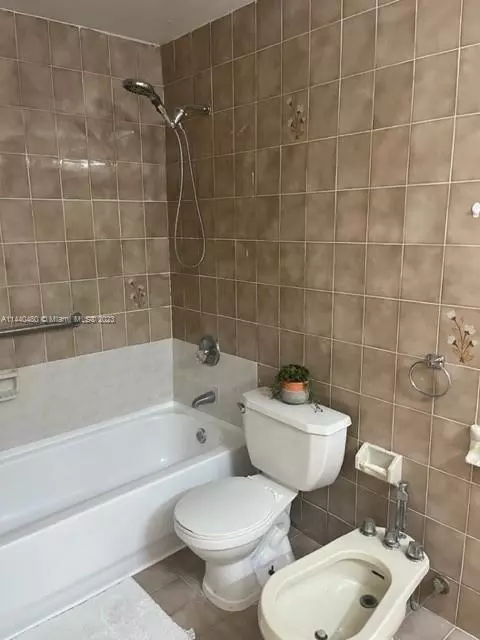61 E 61st St, Hialeah, FL 33013 photo 18
