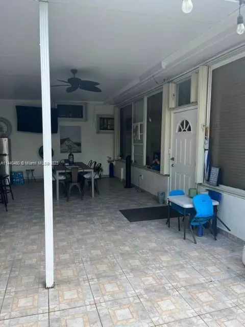 61 E 61st St, Hialeah, FL 33013 photo 27