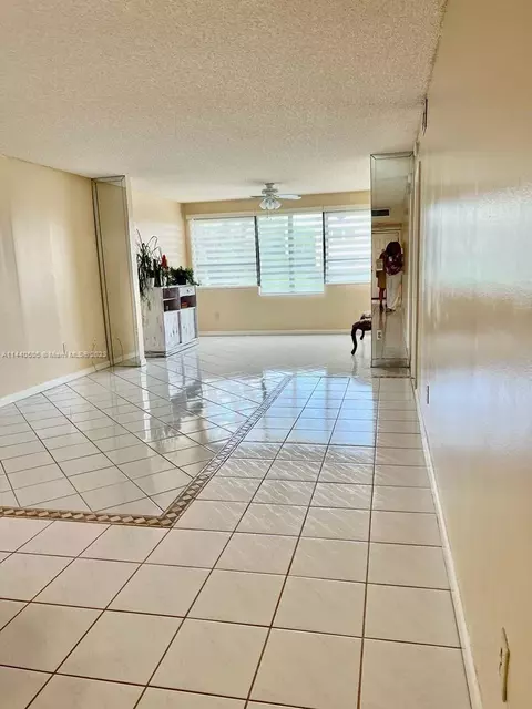 10816 W Clairmont Cir #103, Tamarac, FL 33321