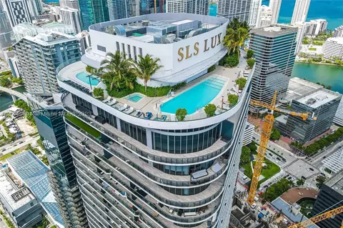 801 S Miami Ave #2401, Miami, FL 33130