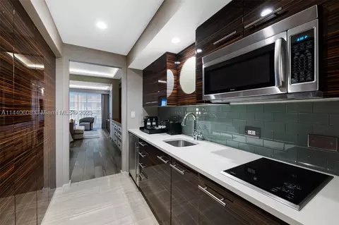 551 N Fort Lauderdale Beach Blvd #H1608, Fort Lauderdale, FL 33304