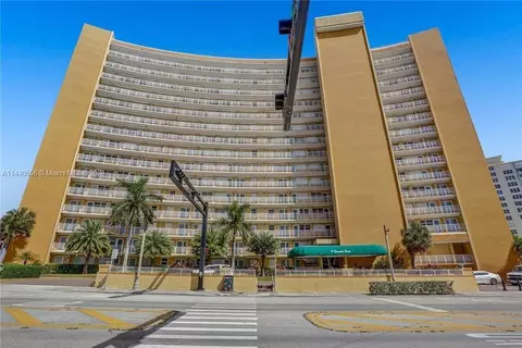 328 N Ocean Blvd #803, Pompano Beach, FL 33062