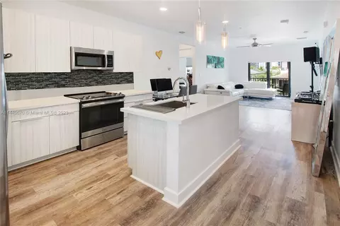 4740 NW 84th Ct #38, Doral, FL 33166