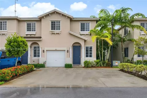 1412 NW 214th Ter, Miami Gardens, FL 33169