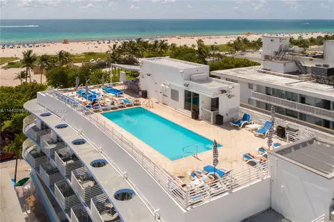 1060 Ocean Dr #D202, Miami Beach, FL 33139