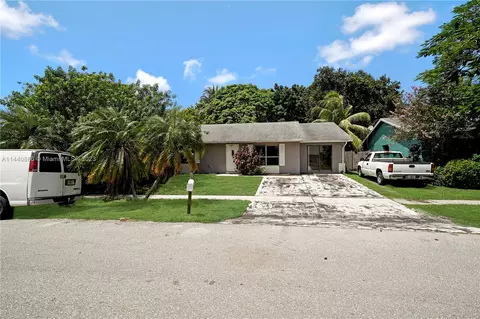 7272 N Willow Springs Cir N, Boynton Beach, FL 33436