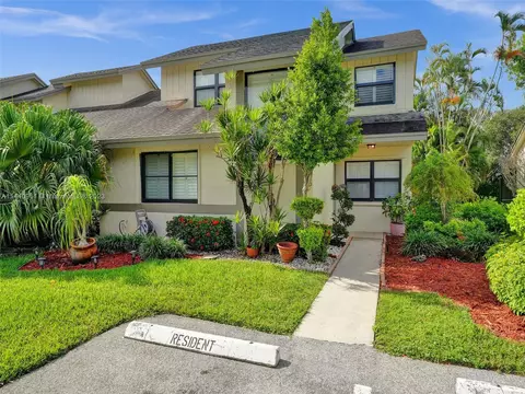 9338 Ketay Cir #4, Boca Raton, FL 33428