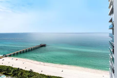 16445 Collins Ave #2124, Sunny Isles Beach, FL 33160