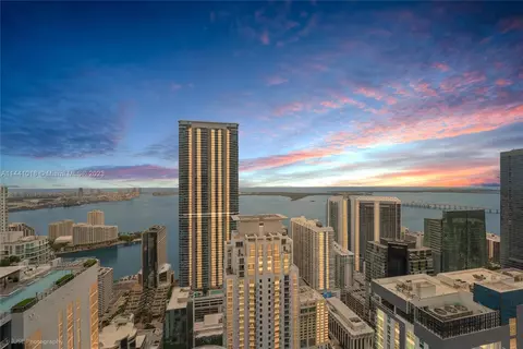 1000 Brickell Plz #PH5802, Miami, FL 33131