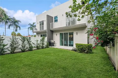 1018 NE 17th Ter #1, Fort Lauderdale, FL 33304