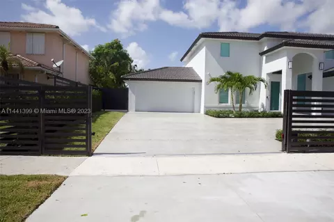 15565 SW 114th St, Miami, FL 33196