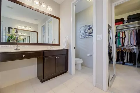 3285 W 95th Ter, Hialeah, FL 33018 photo 29