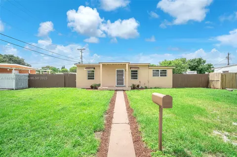 2460 NW 161st St, Miami Gardens, FL 33054
