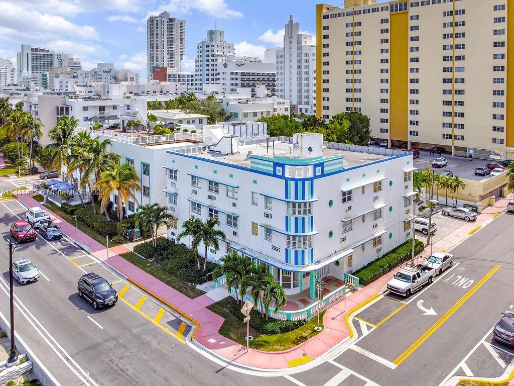 3801 Indian Creek Dr Unit 206