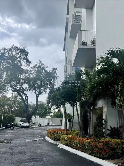 7801 NE 4th Ct #303, Miami, FL 33138