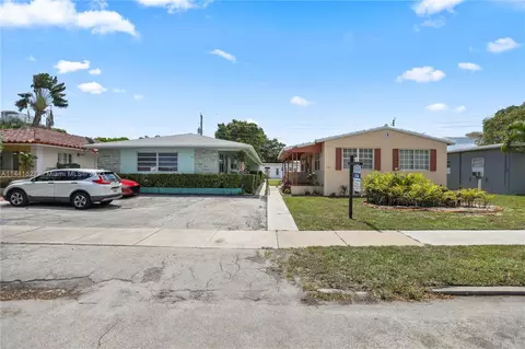 1934 Pierce St, Hollywood, FL 33020