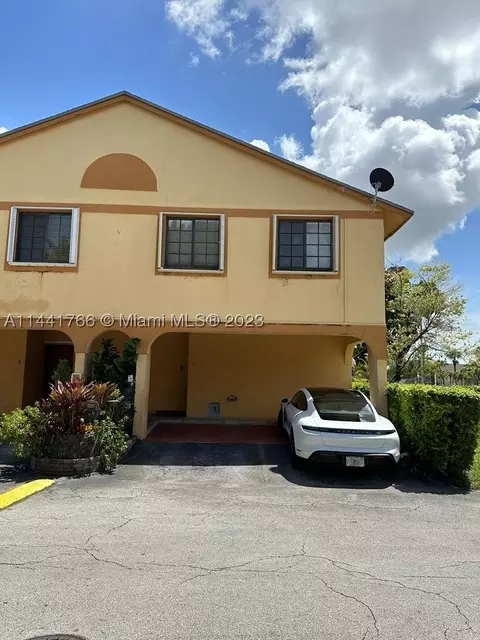 11801 SW 18th St #1-25, Miami, FL 33175