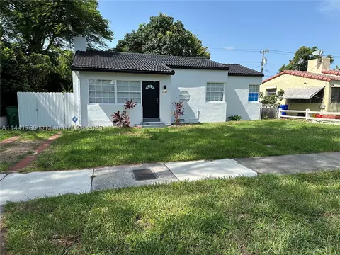 1947 SW 16th Ter, Miami, FL 33145
