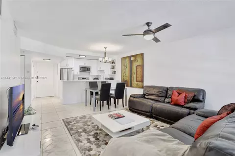 253 S Cypress Rd #218, Pompano Beach, FL 33060 photo 9
