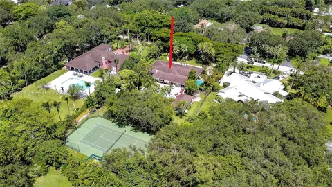 15090 SW 74th Ave, Palmetto Bay, FL 33158