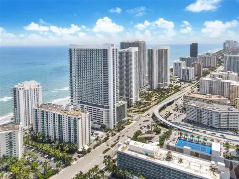 4001 S Ocean Dr #11P, Hollywood, FL 33019