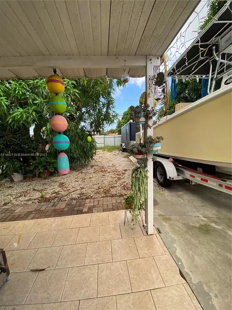 710 E 44th St, Hialeah, FL 33013 photo 28