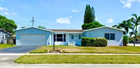 3131 NW 39th Ct, Lauderdale Lakes, FL 33309