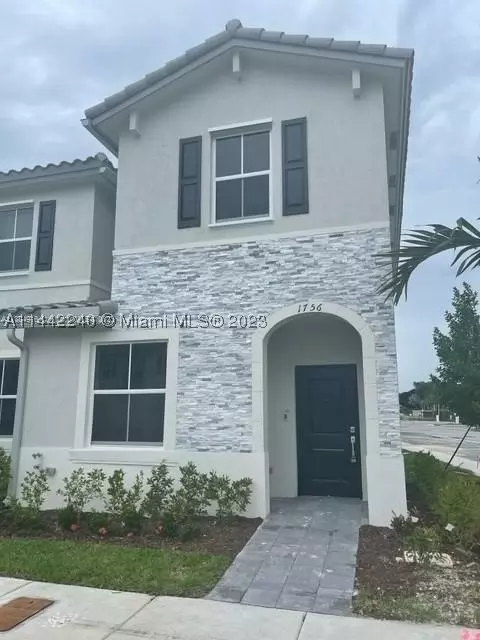 1756 SE 27th Rd #1756, Homestead, FL 33035