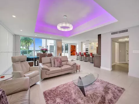 2751 S Ocean Dr #204N, Hollywood, FL 33019