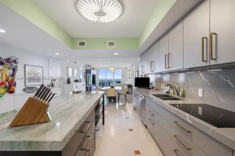 1850 S Ocean Dr #3403, Hallandale Beach, FL 33009