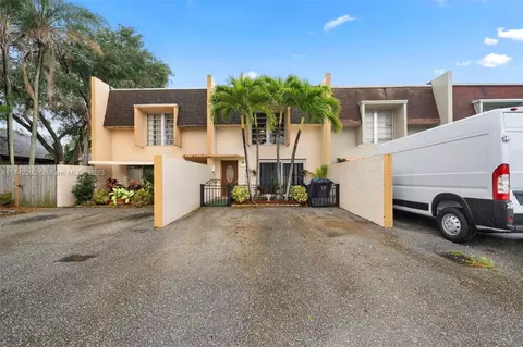 6176 Boulevard Of Champions #6176, North Lauderdale, FL 33068