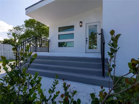 412 NW 15th Ave, Pompano Beach, FL 33069