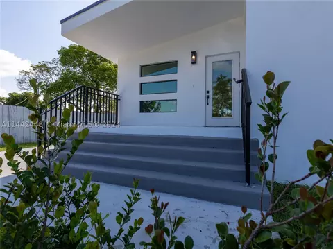412 NW 15th Ave, Pompano Beach, FL 33069