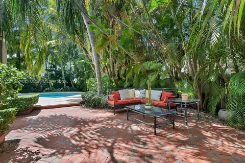 7663 SW 147th Ter, Palmetto Bay, FL 33158