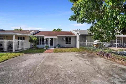 18824 NW 45th Ave #18824, Miami Gardens, FL 33055