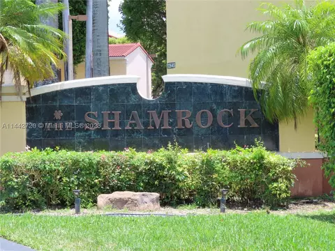 12625 SW 91st St #202, Miami, FL 33186