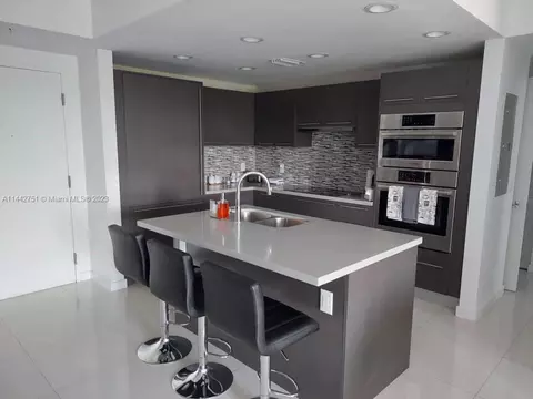 7825 NW 107th Ave #312, Doral, FL 33178