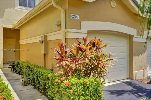 2291 Cordoba Bnd #2291, Weston, FL 33327