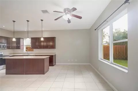 12880 SW 50th Ct, Miramar, FL 33027 photo 12