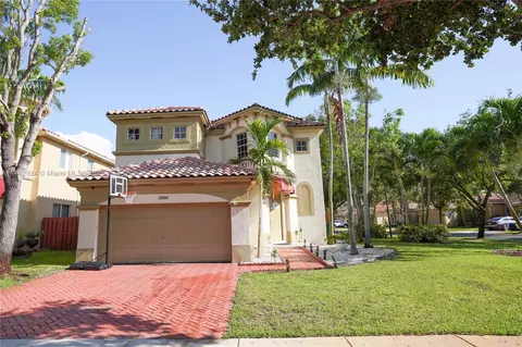 12880 SW 50th Ct, Miramar, FL 33027 photo 2