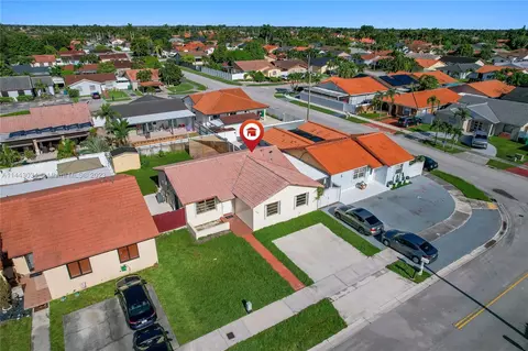 2208 SW 137th Ct, Miami, FL 33175