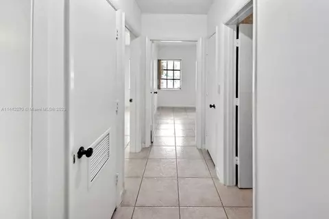 7118 Laurel Ln #., Miami Lakes, FL 33014 photo 15