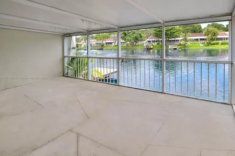 7118 Laurel Ln #., Miami Lakes, FL 33014 photo 27