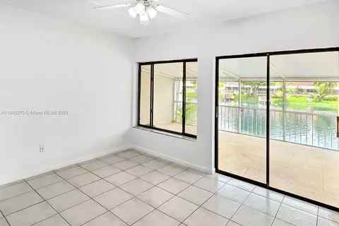 7118 Laurel Ln #., Miami Lakes, FL 33014 photo 13