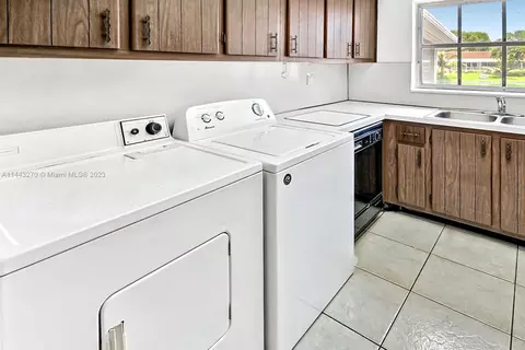 7118 Laurel Ln #., Miami Lakes, FL 33014 photo 12