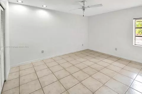 7118 Laurel Ln #., Miami Lakes, FL 33014 photo 25