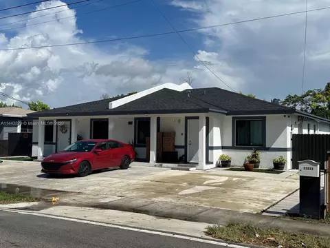 11211 SW 220th St, Miami, FL 33170