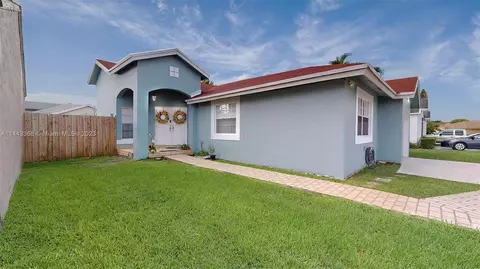 14332 SW 103rd St, Miami, FL 33186