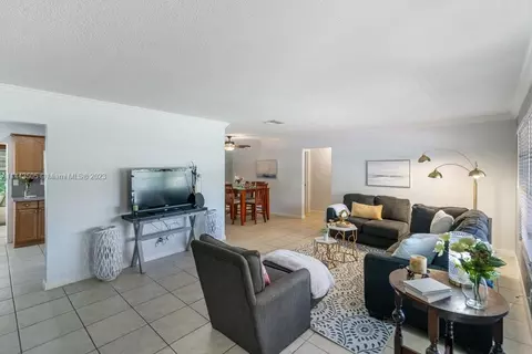 4801 NW 49th Ct, Tamarac, FL 33319 photo 8