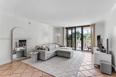 1111 Crandon Blvd #A306, Key Biscayne, FL 33149